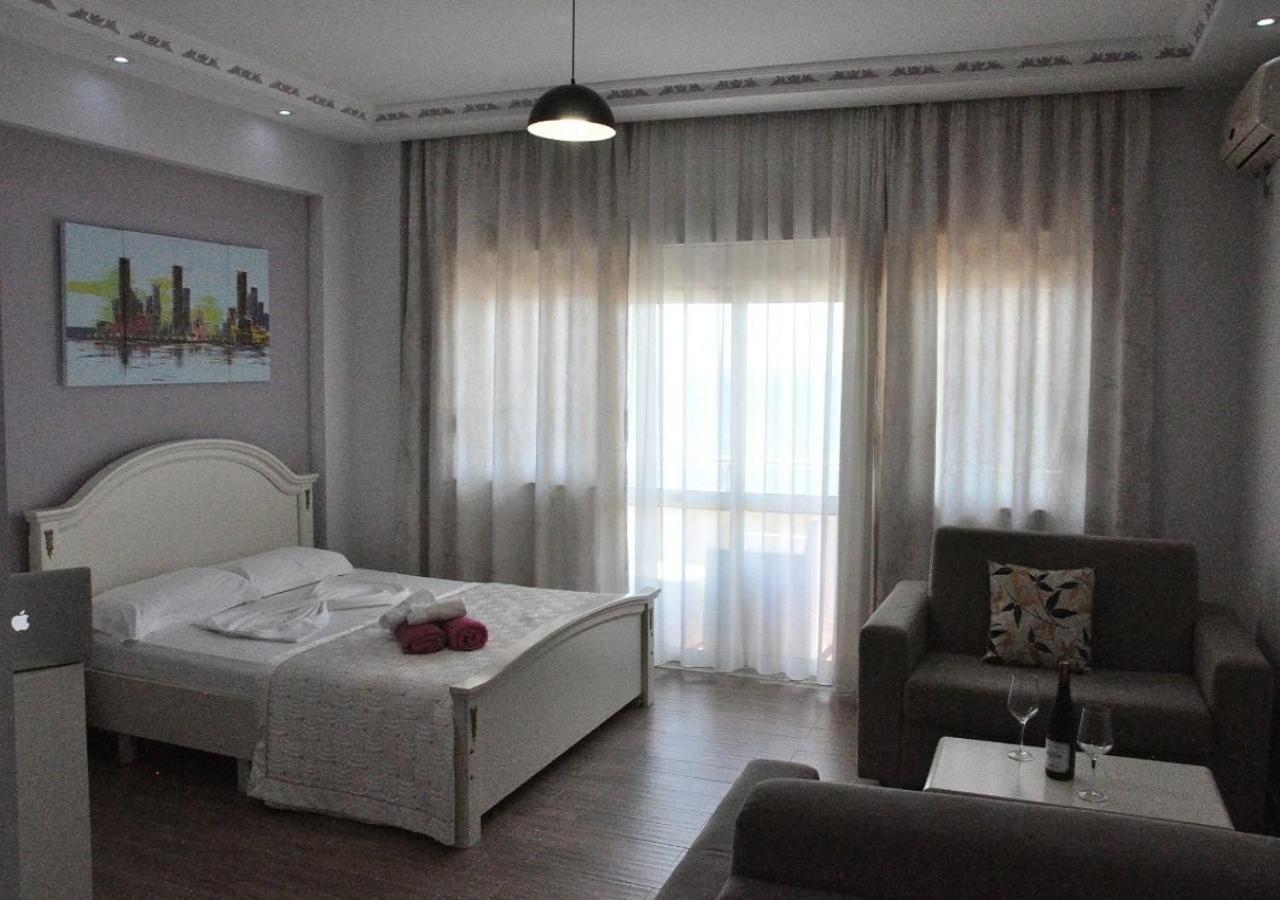 Hotel Maren Дуррес Экстерьер фото
