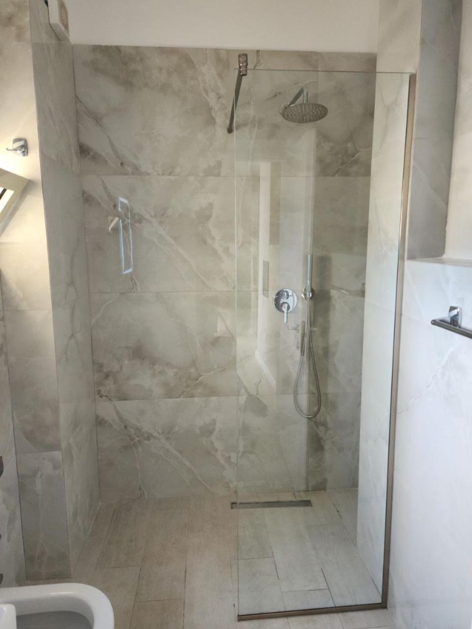 Hotel Maren Дуррес Номер фото
